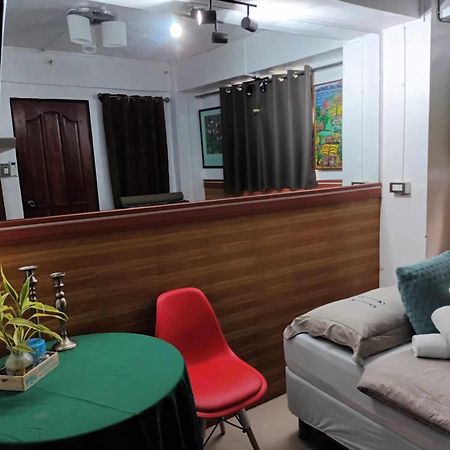 Country Bug Inn Тагайтай Экстерьер фото