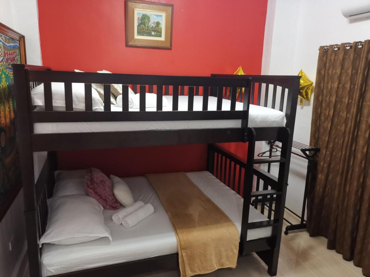 Country Bug Inn Тагайтай Экстерьер фото