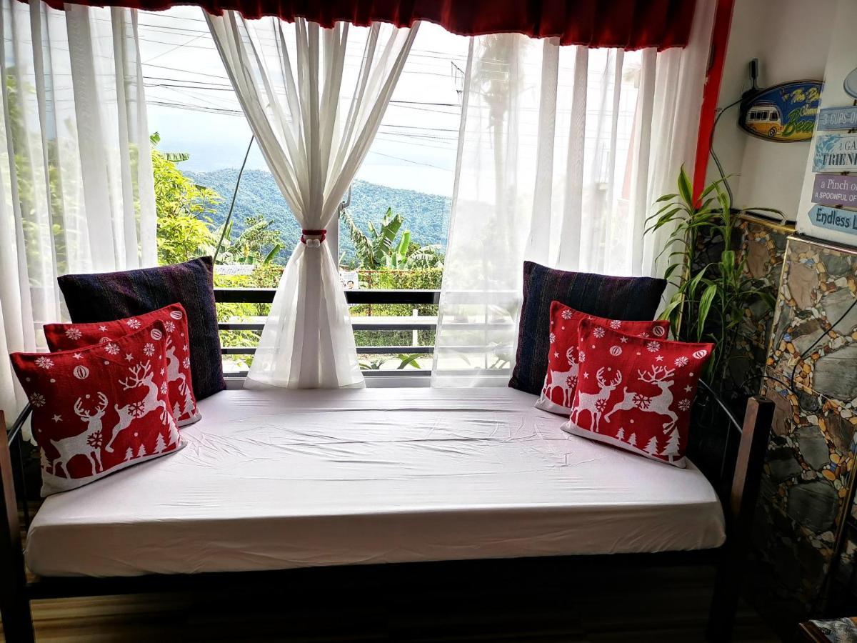 Country Bug Inn Тагайтай Экстерьер фото