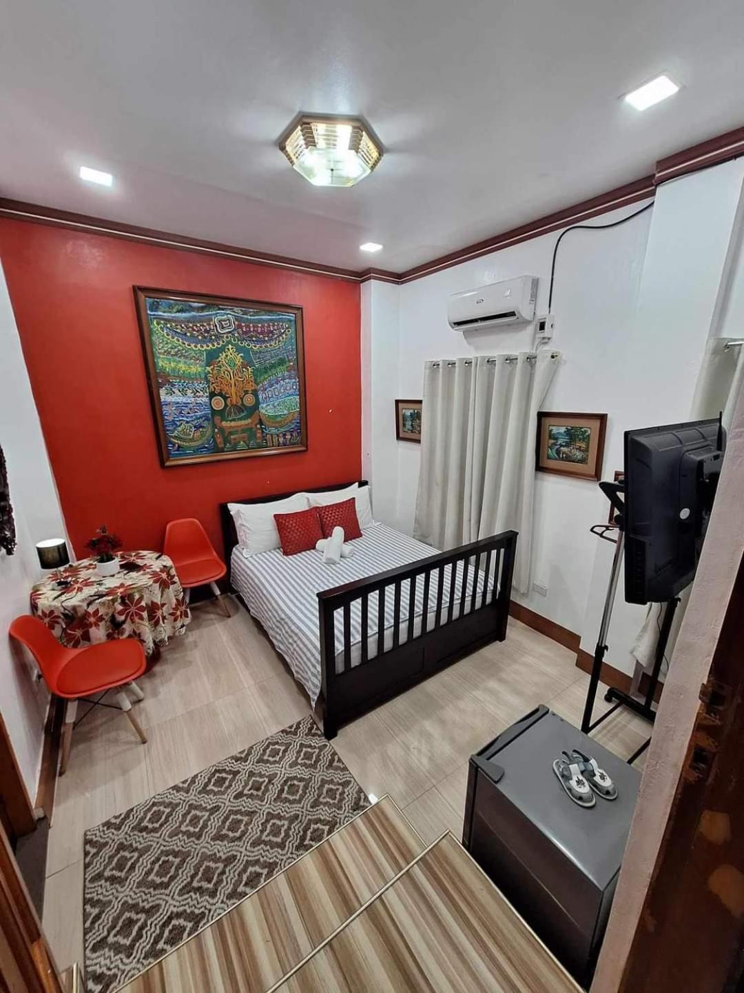 Country Bug Inn Тагайтай Экстерьер фото